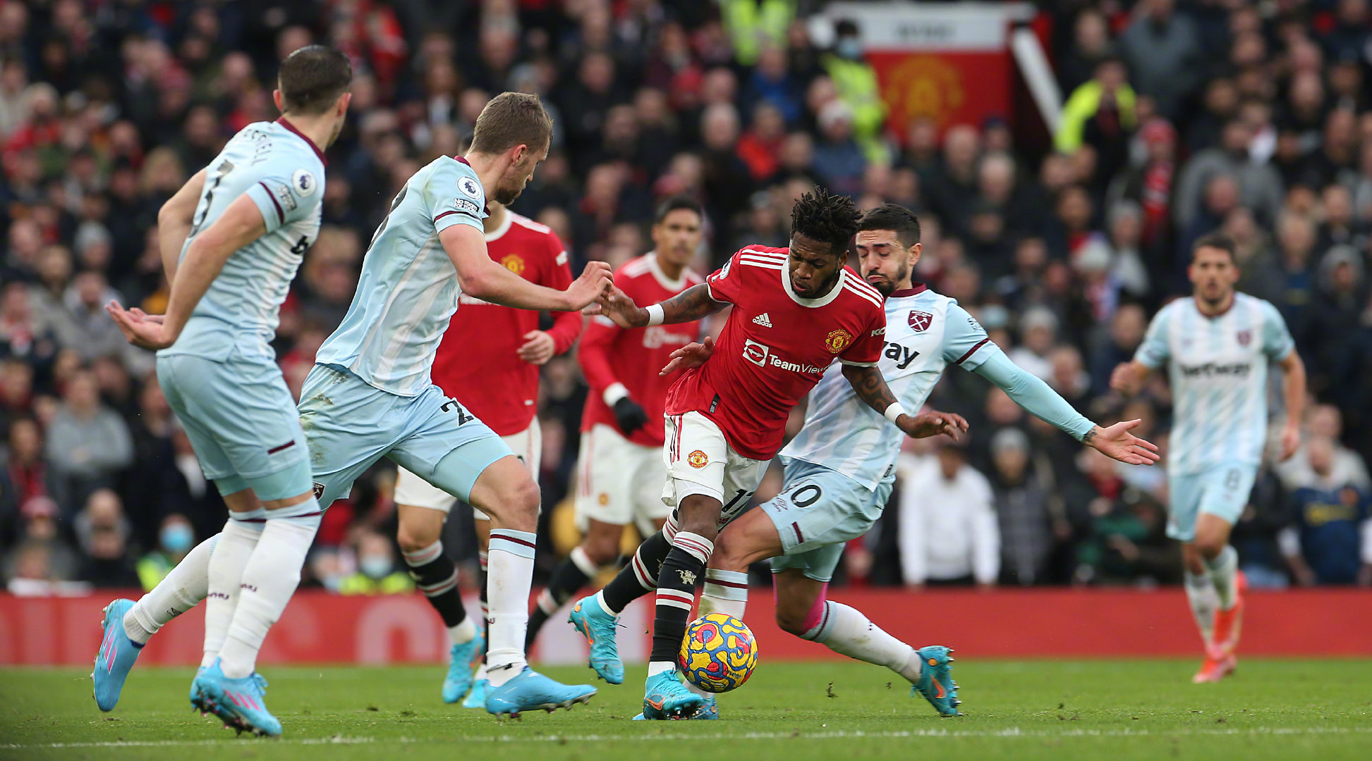 任何一项小 任何一项小